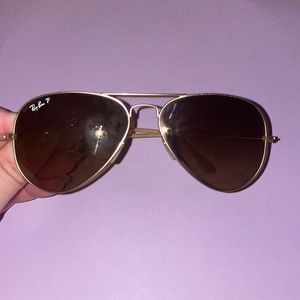 Gold polarized ray ban aviators